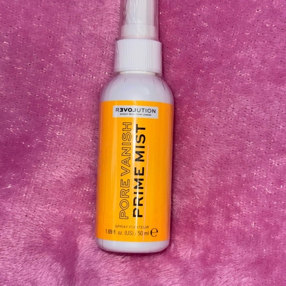 Relove by Revolution Pore Vanish Prime Mist Setting Spray - Brand New NWB NWT - Picture 1 of 3